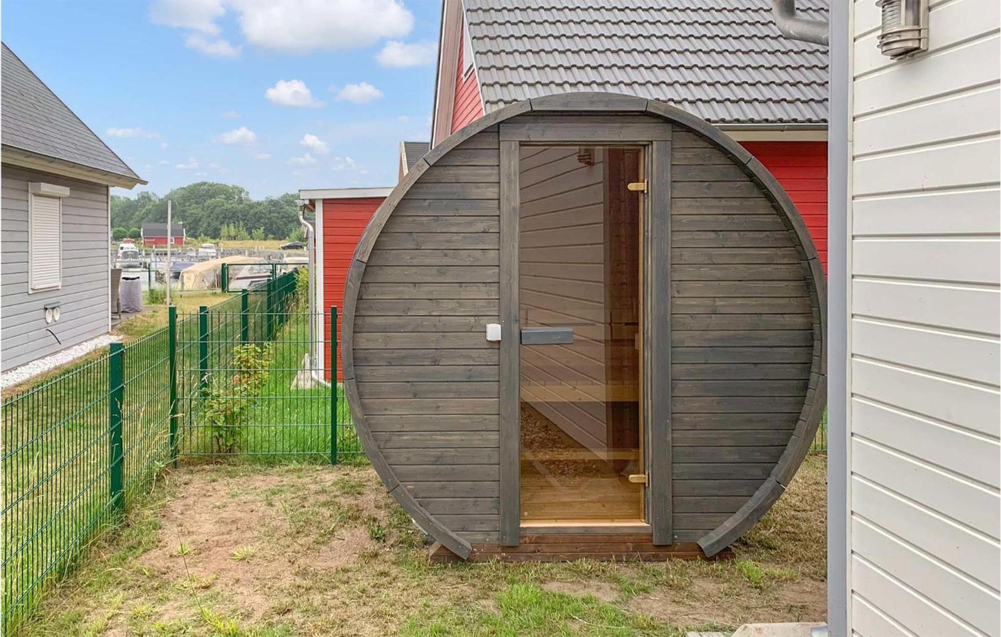Gorgeous Home In Zerpenschleuse With Sauna Экстерьер фото